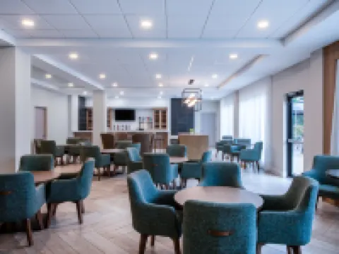 Staybridge Suites ATLANTA AIRPORT by IHG 黑普維爾酒店