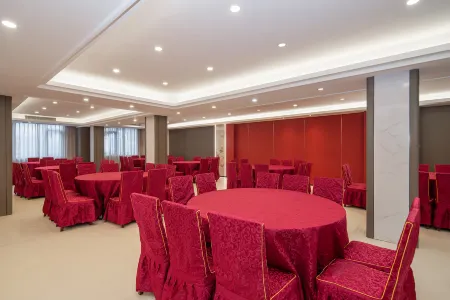 Jinyuan Huasheng Hotel