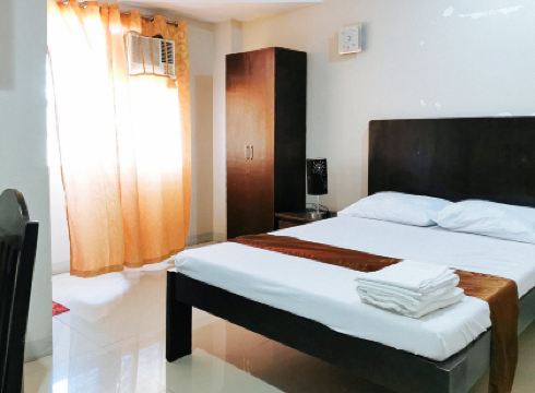 RedDoorz Segra Square Pension House