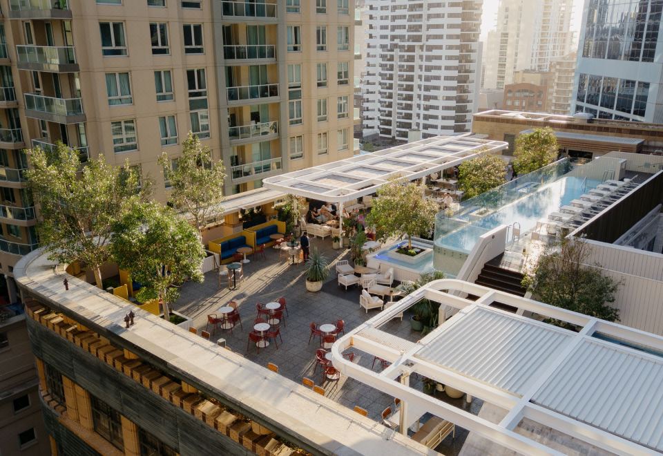 킴프턴 마고트 시드니