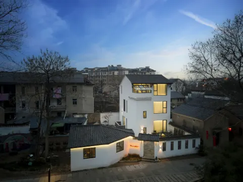 Dongdi Xinting Riverview Courtyard Beauty Inn (Youbu Ancient Street Store)