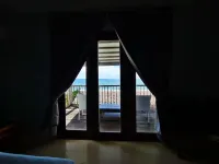 Reef Beach Resort Hotel di 