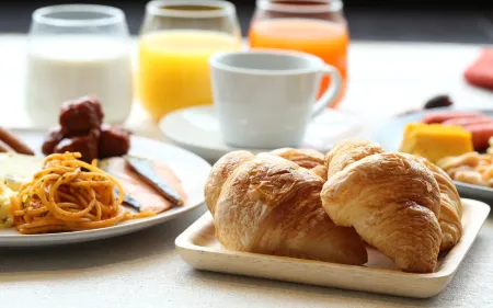 AB Hotel Nara Отели рядом с достопримечательностью «Sugiyama Tumulus»