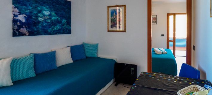 Casa Teresa with AC and Sea View Balcony Hotels in Vernazza