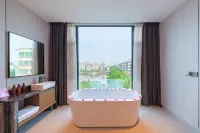 Meihao EZZI Hotel (Yingde Xianhu Bay) - Hot Tub