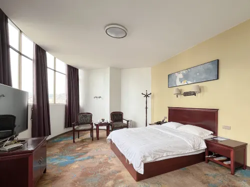 Shang•Dongsheng Hotel (Fuyuan Branch) - Pysäköinti