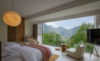 Enshi No.7 Valley Lodge