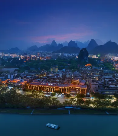 ECHENG Hotel (Guilin Liangjiang Sihu Dongxixiang) Отели рядом с достопримечательностью «Guilin Hangtian Gongye College»