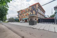 Sans Hotel Budaya Cirebon Hotels in Kesambi