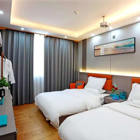 Yunshang Jinhua Hotel (Ganzi Danba County)