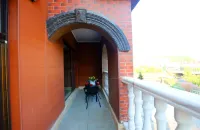In the water side homestay - balcon