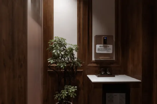 良驛尋跡中式庭院民宿（洛邑古城地鐵站十字街夜市店）