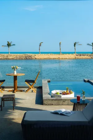 METO Antarctic Sea Resort Water House Отели рядом с достопримечательностью «Denglou Cape»