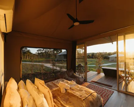 Canvs by Cabn Seppeltsfield Barossa Hotels in Nuriootpa