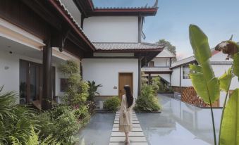 The Old Town of Lijiang | Le Manson · LaMaison · Aesthetic Manjing Resort