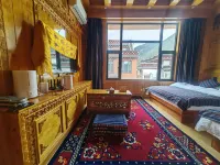 Batang Zhuogengcang Homestay - balcony