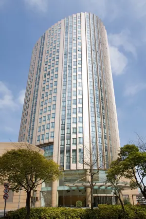 Sheraton Shanghai Pudong Residences Отели рядом с достопримечательностью «Shanghai Customs College»