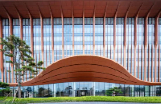 Capital International Exhibition & Convention Center Hotel