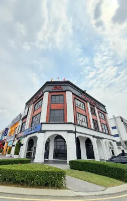 ZONE Hotels Eco Grandeur Hotel di Bestari Jaya