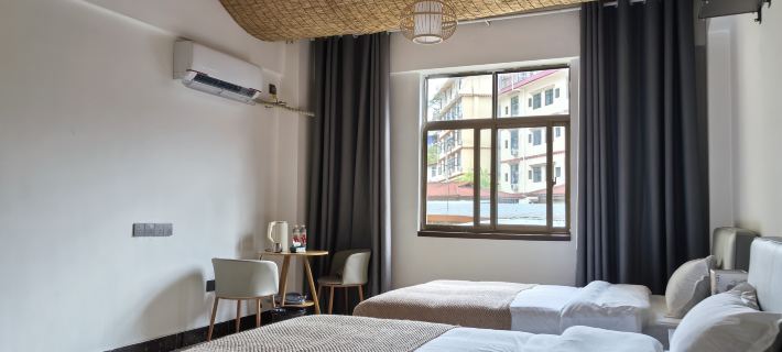 Moyu Cloud Inn Hotels in Motuo