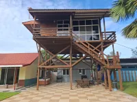 Papar Beachfront View Hotels in Papar