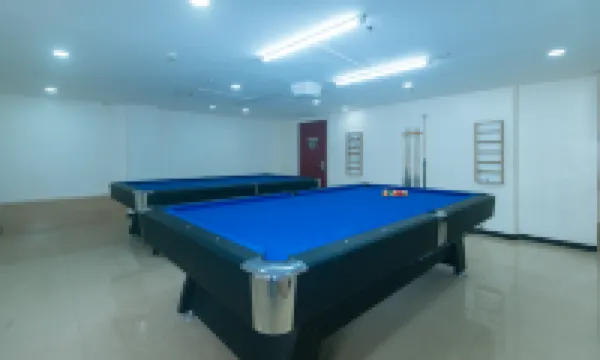 紅多茲唐人街來來酒店