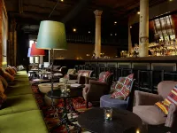 25Hours Hotel Hamburg Altes Hafenamt - bar