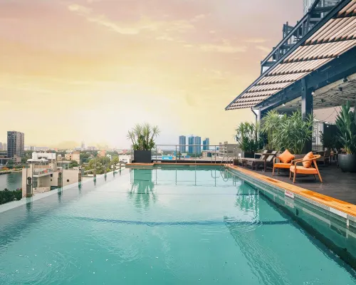Kin Hotel Thi Sach Hotels near GEM Centre