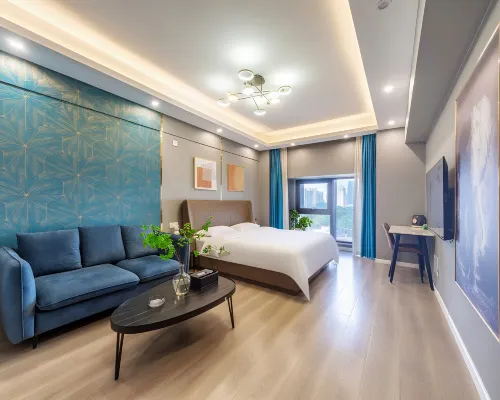 Manlu Ins Design Hotel (Baolong Plaza, Jinsui Avenue, Xinxiang) Hotels in Xinxiang