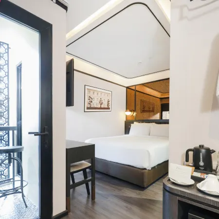 The Gravitique Hotel Khaosan Отели рядом с достопримечательностью «Каосан»