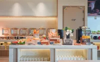 Radisson Country Inn & Suites Guiyang North Railway Station - 4-Star