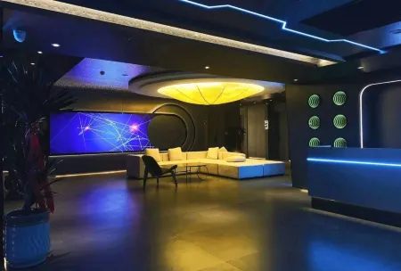 Haicheng Wukong Entertainment Designer E-sports Hotel Отели рядом с достопримечательностью «Kuixing Building»