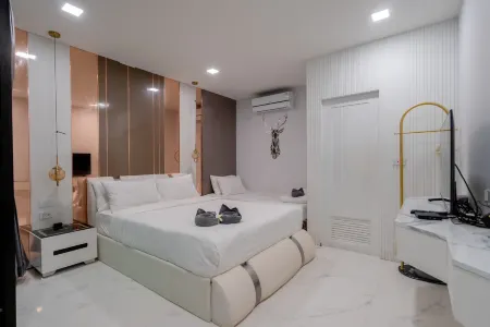 Villa Aftersol Cha-Am Отели рядом с достопримечательностью «Simantra Private Villas»