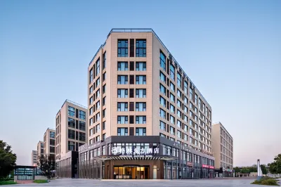 GreenTree Eastern Hotel (Zhengzhou Xinzheng International Airport) Hotels near Zhengguoche Makeng Sceneic Area