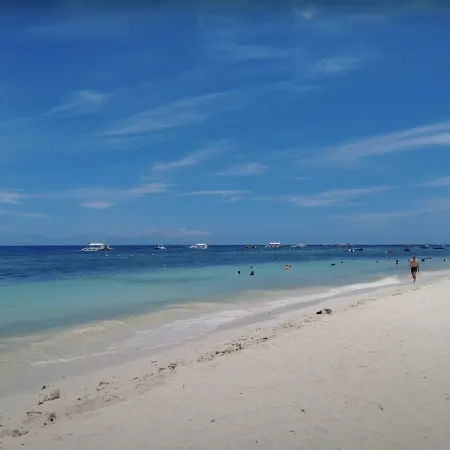 Alona Vida Beach Resort