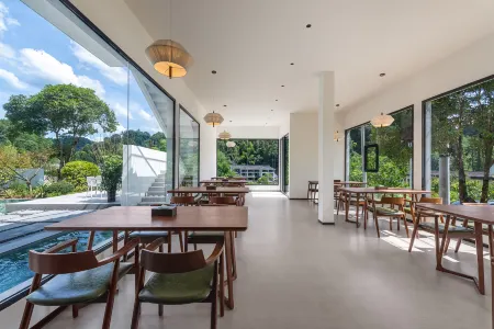 Fanjingshan Mountain View Cloud Lodge Boutique B&B Отели рядом с достопримечательностью «Mount Fanjing»