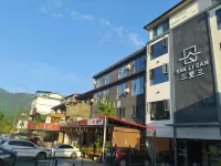 โรงแรมซานลี่ซาน (เขตทิวทัศน์ภูเขาวาวู) - วิวภูเขา