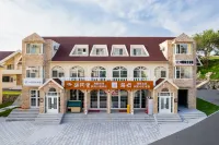 Sunset Bay Hostel (Huoju 8th Street)