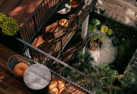 웰트바인 아파트먼트