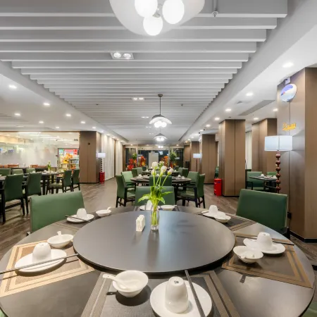 Fusen City Hotel