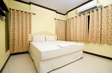 รูปภาพของบางรัก รีสอร์ท Bang Rak Resort
