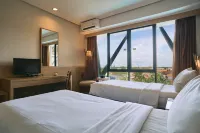 Horison Ultima Ratu Serang Hotels in Serang