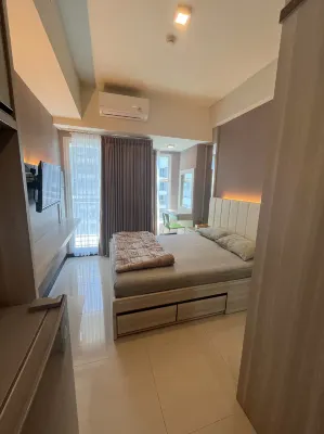 Amor Studio Pakuwon City Mall Surabaya Timur Hotels in Kejawaan Putih Tamba