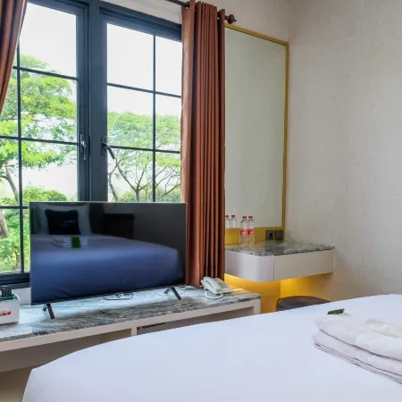 Urbanview Kencana Residence near Pakuwon Mall Surabaya Hotels in Sambikerep
