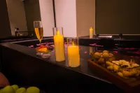 Ji Mo · Designer Private Hot Spring Miaodu Hotel (Qingyuan Shunying Times Yiwu Trade City Branch) - 4-Star
