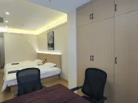 Yuanquan Hotel (Kaifeng Millennium City Park)