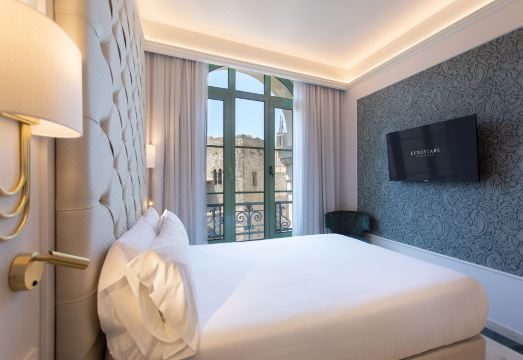 유로스타스 라이에타나