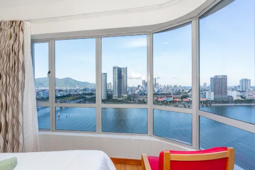 CaNi Apartments on the Han River in Da Nang