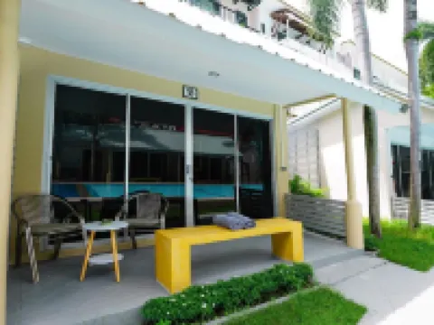 Maiiam Bungalows Kata Beach 카타 노이 비치 주변 호텔