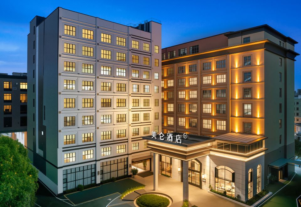 hotel overview picture